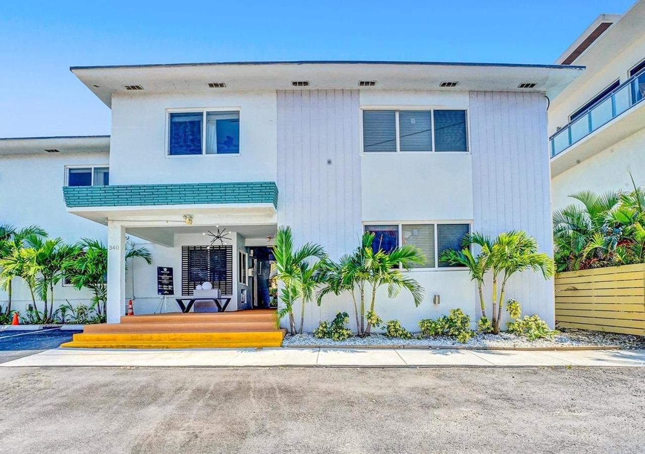 Christmas Retreat Walk To Dania Beach Pool Exterior foto